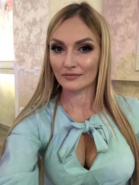 Valeria, femme ukrainienne de 42 ans