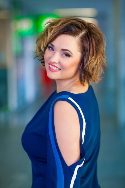 Angela6